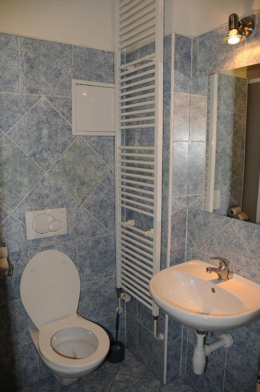 Penzion Pupendo Hradec Kralove Ngoại thất bức ảnh